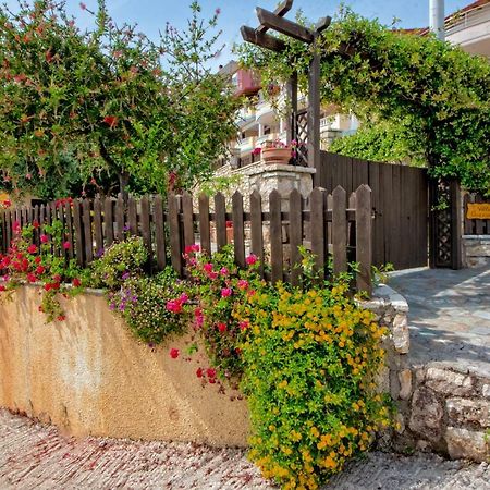 Villa Giovanni Paralia Vrachou Bagian luar foto