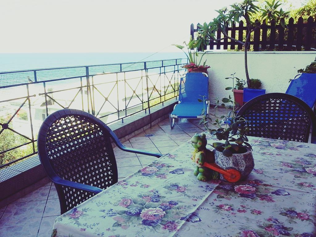 Villa Giovanni Paralia Vrachou Bagian luar foto