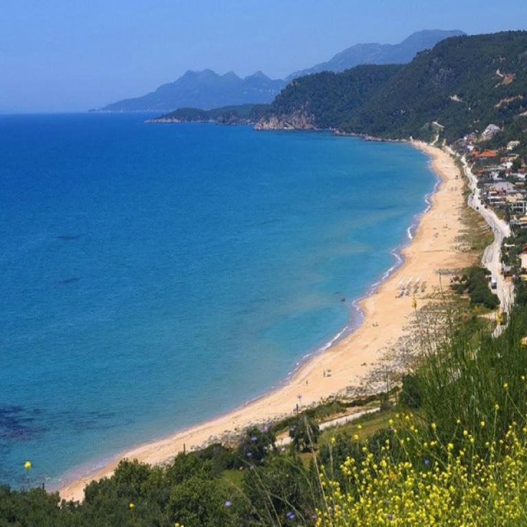 Villa Giovanni Paralia Vrachou Bagian luar foto