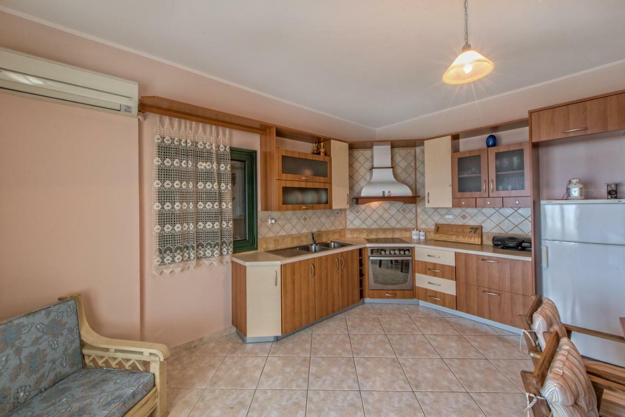 Villa Giovanni Paralia Vrachou Bagian luar foto